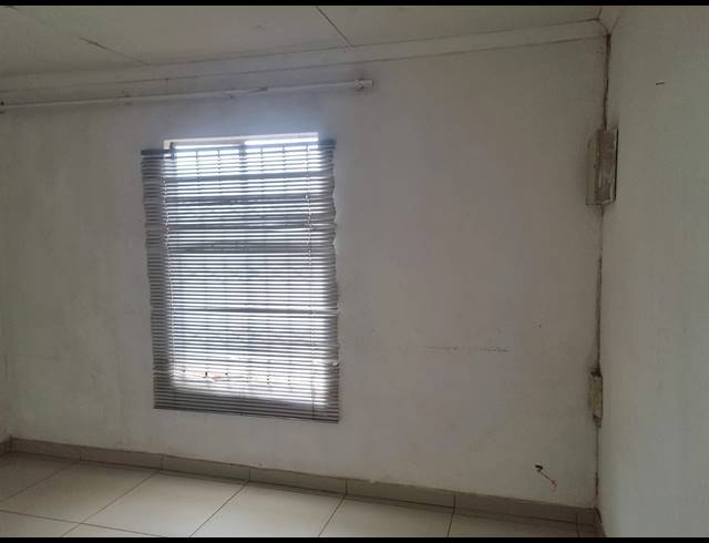 2 BEDROOM HOUSE FOR SALE IN EVATON WEST